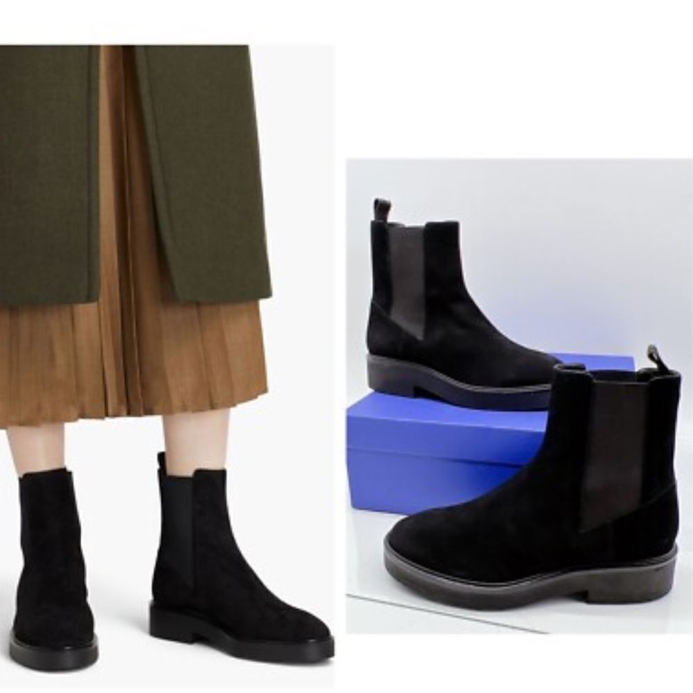Stuart Weitzman & Dust Bag Henley Chelsea Bootie 10B $550